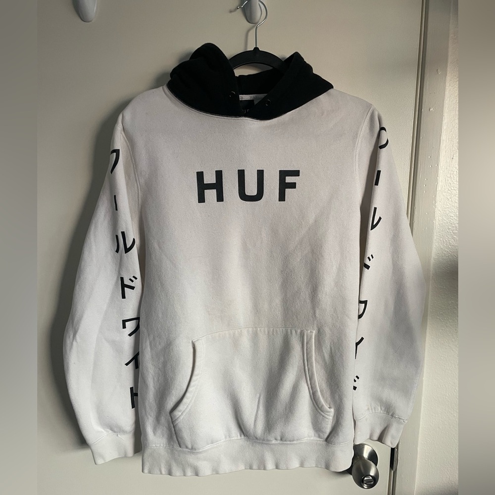 HUF HOODIE